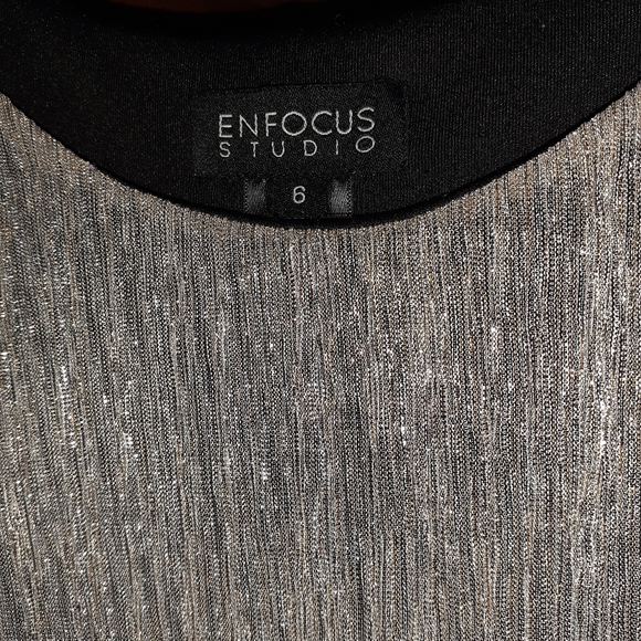 Enfocus gold and black dress . - Picture 2 of 3